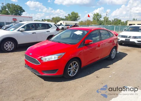 2017 Ford Focus Se z USA, uszkodzony, nr VIN 1FADP3F25HL217664